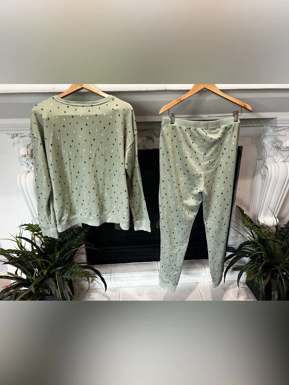 LC Lauren Conrad Sage Green 'joy' Pajama Set with Tiny Print